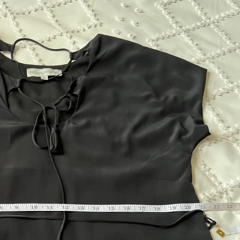 Nothing Personal Black Short Sleeve Dress SIZE M - Picture 15 of 16